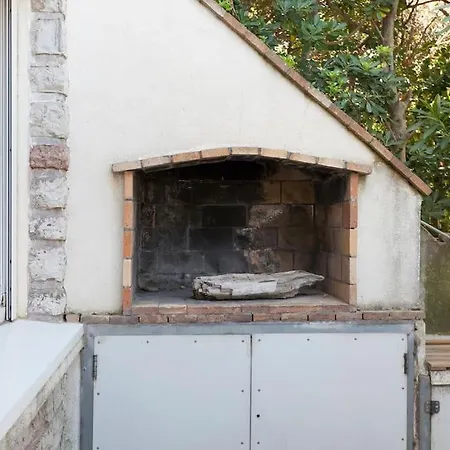 2 Chambres, Avec Terrasse/parking *