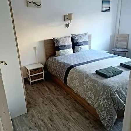Apartman 2 Chambres, Avec Terrasse/parking Palavas-les-Flots
