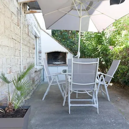 2 Chambres, Avec Terrasse/parking