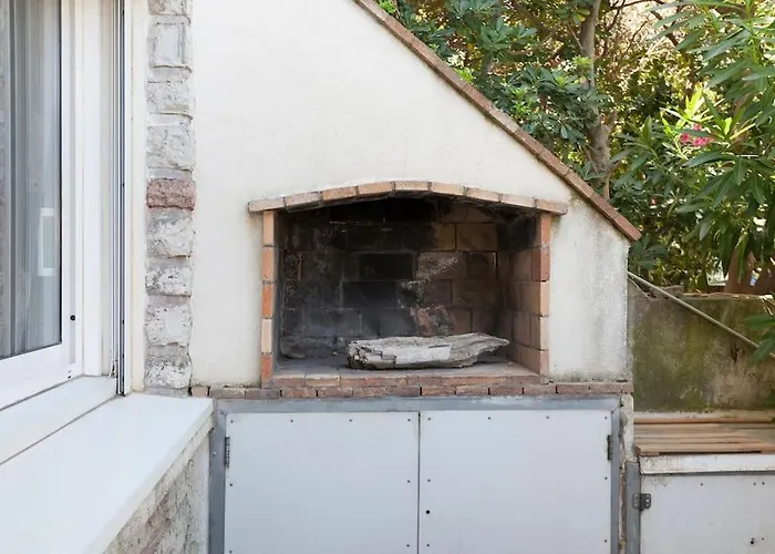 2 Chambres, Avec Terrasse/parking *